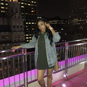 Meet your Posher, Sabrina